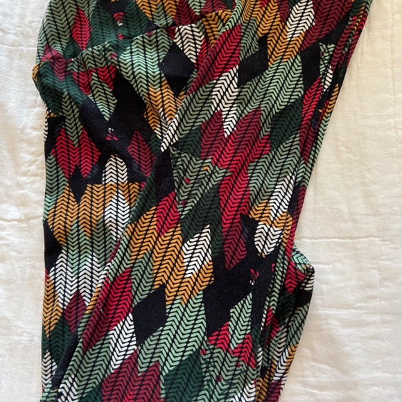 Womens  Lularoe Leggings - 2 pair - Picture 2 of 5